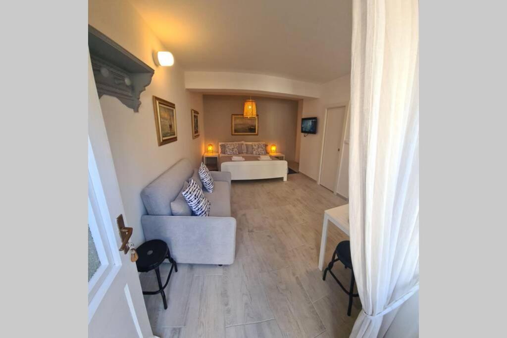 Studio Apartment Marella فيس المظهر الخارجي الصورة